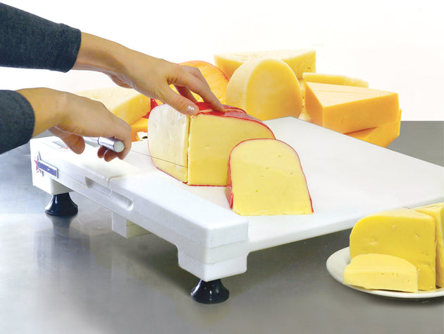 Omcan 20" x 18" Heavy-Duty Cheese Cutter